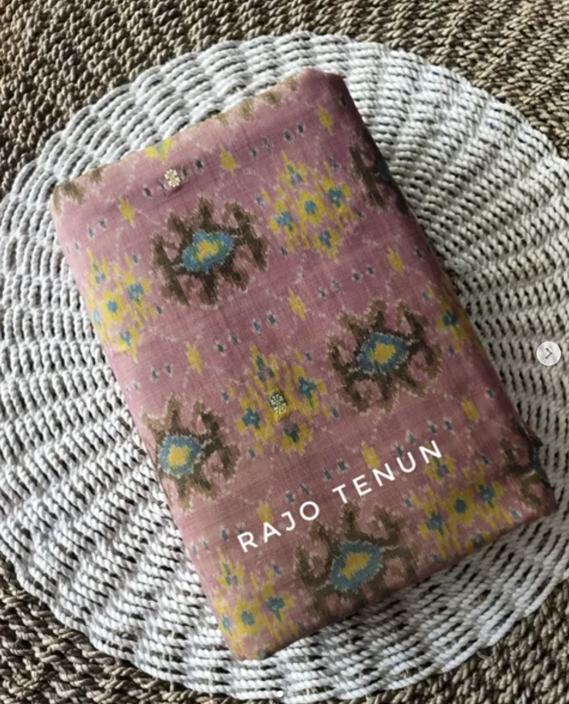 Produk Tenun Rajo Tenun